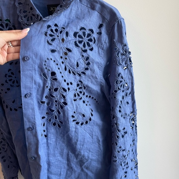 J Crew Blue Eyelet Button Down - Picture 6 of 7